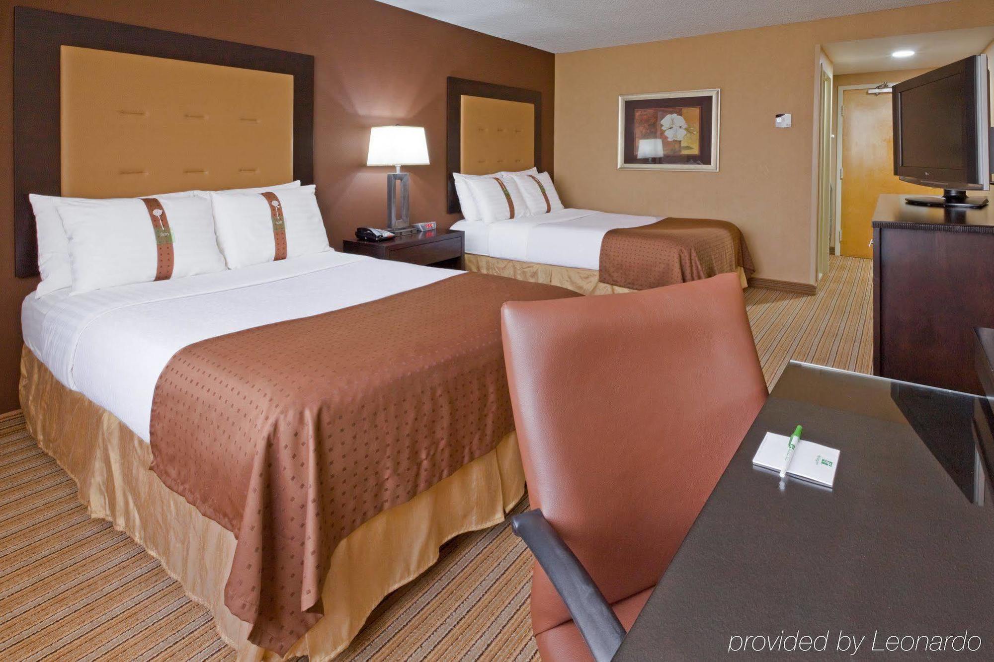 Holiday Inn & Suites Parsippany Fairfield, An Ihg Hotel Ruang foto