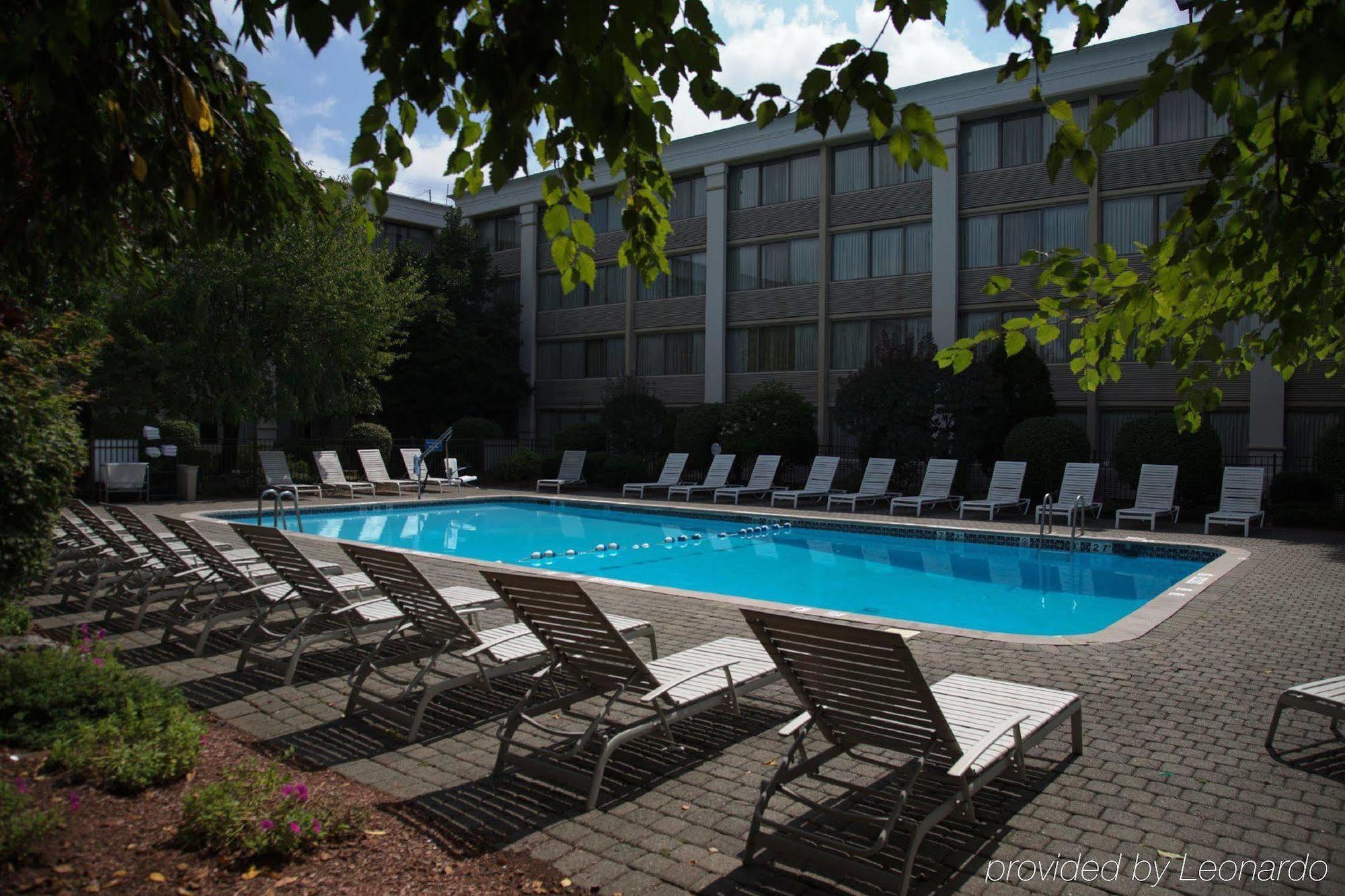 Holiday Inn & Suites Parsippany Fairfield, An Ihg Hotel Bagian luar foto